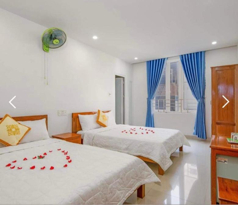 Hoa Anh Dao Hotel Дананг Екстериор снимка
